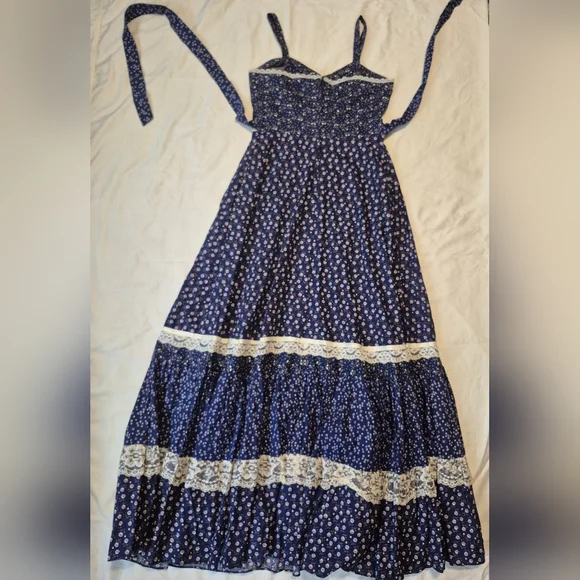 Vintage Gunne Sax Prairie Sundress - Picture 2 of 10